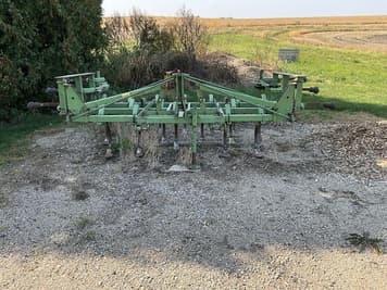 Main image John Deere 1100